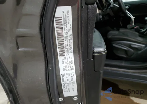 2015 Jeep Cherokee Latitude из США, поврежденный, VIN 1C4PJMCS0FW583000